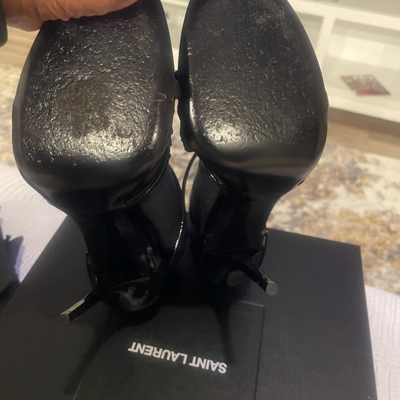 YVES SAINT LAURENT YSL CASSANDRA 100 SIZE 37 1/2 USA 7 1/2 PATENT LEATHER - Picture 5 of 6